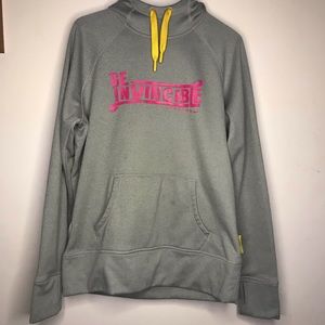 Nike Be Invincible LiveStrong